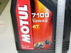 Фотография Motul 7100 4T 10W-40 4